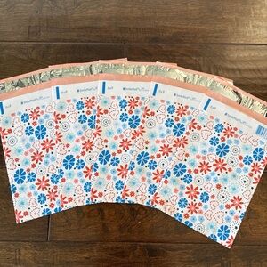 50 Pack - 6x9” Beautiful Patriotic Colored Floral Poly Mailers